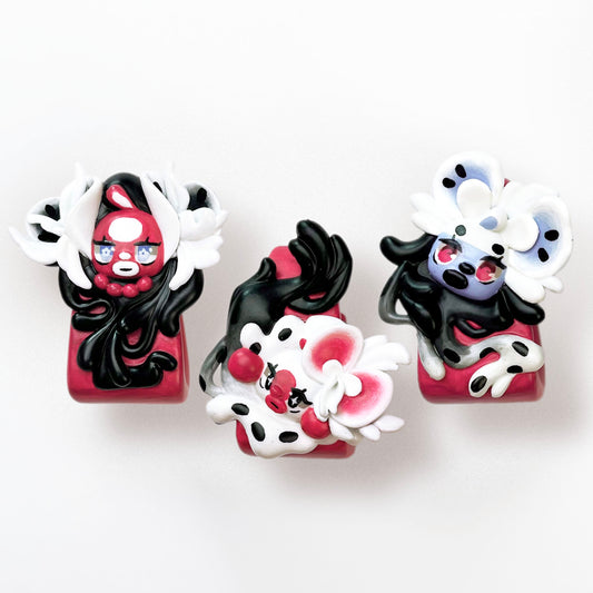 Necrofloria Single Earring (Suki/Yumi/Hana)