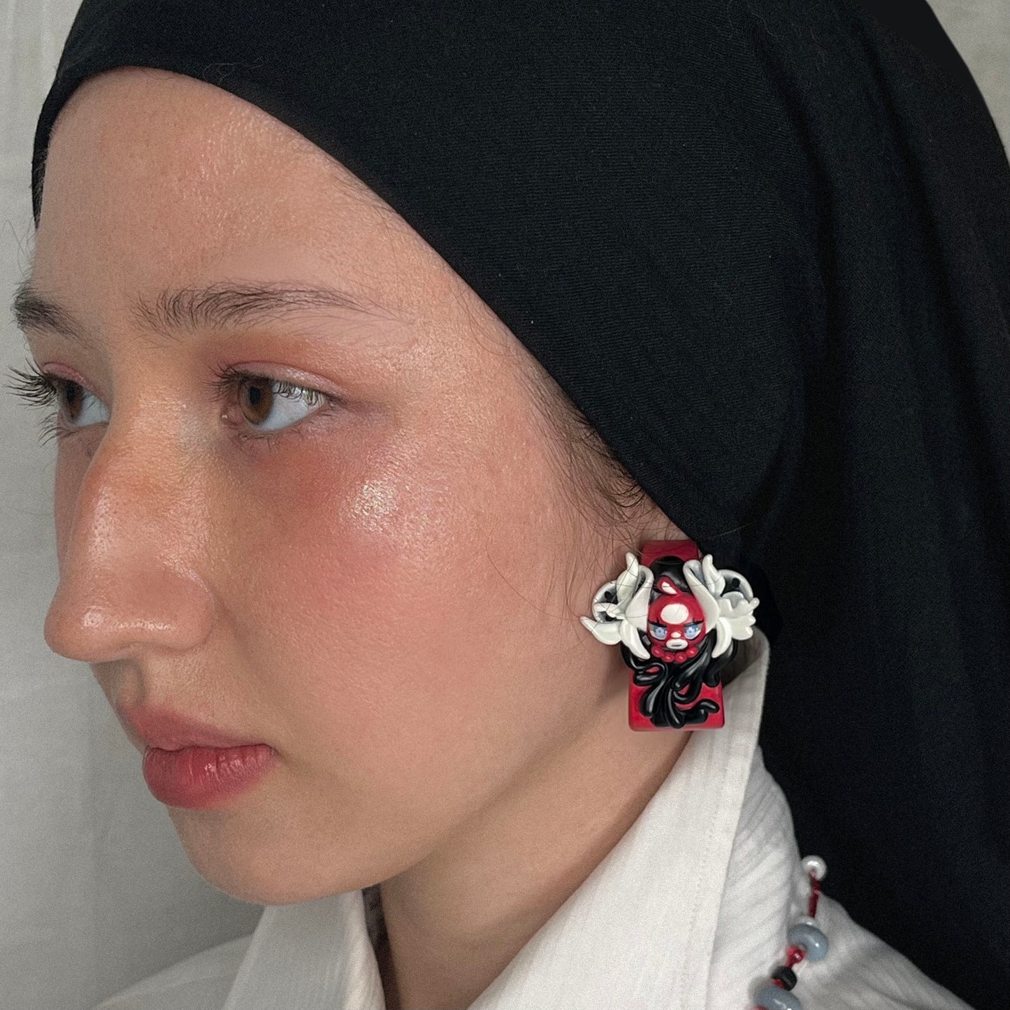 Necrofloria Yumi Single Earring